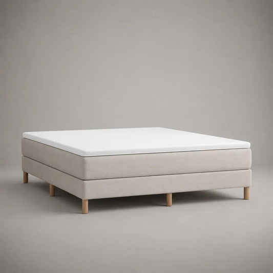 Letto continentale matrimoniale rettangolare in poliestere beige con materasso e topper bianco, set 3 pezzi, 180 x 200 cm